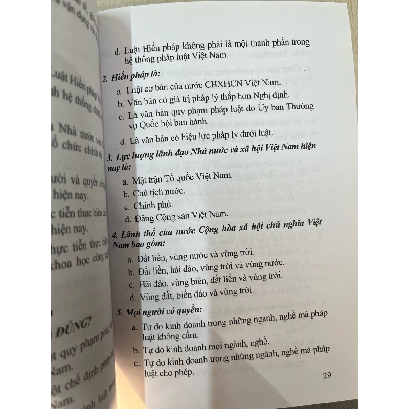 Hướng dẫn học tập pháp luật đại cương - PGS,TS. Bùi Anh Thuỷ 763603