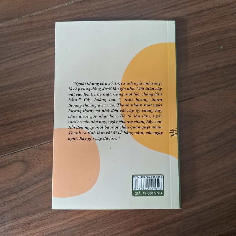 Dưới bóng hoàng lan 517222