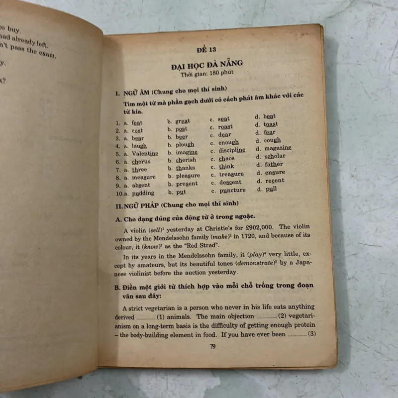 Giới thiệu đề thi tuyển sinh vào đại học/ cao đẳng môn tiếng Anh- Vĩnh Bá 977235