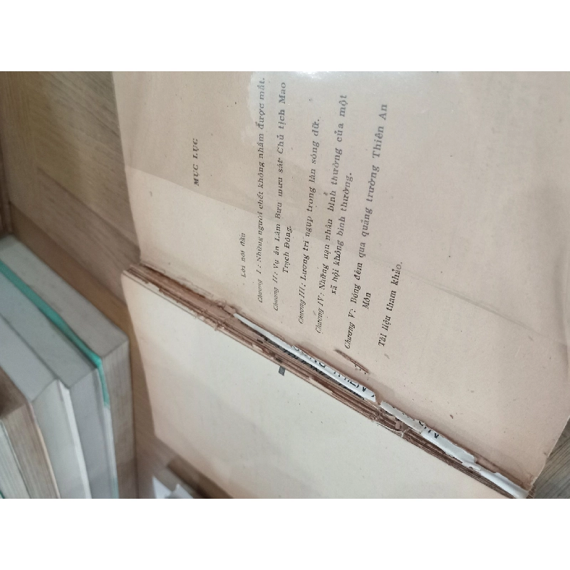 Bóng đêm qua quảng trường Thiên An Môn - Đại Đồng ( dịch và biên soạn ) 122661