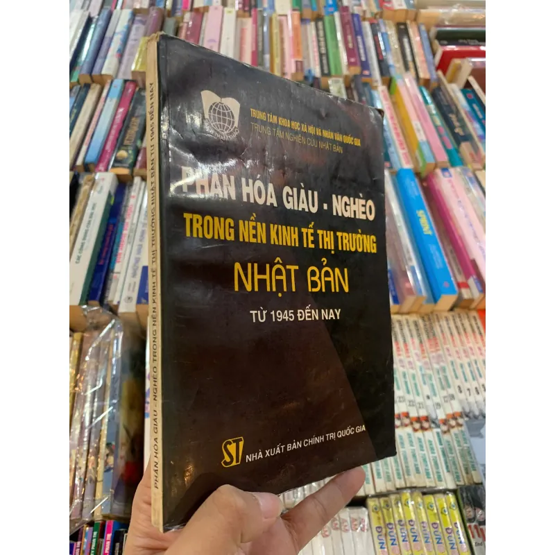 PHÂN HÓA GIÀU NGHÈO TRONG NỀN KINH TẾ THỊ TRƯỜNG NHẬT BẢN TỪ 1945 ĐẾN NAY 1011420