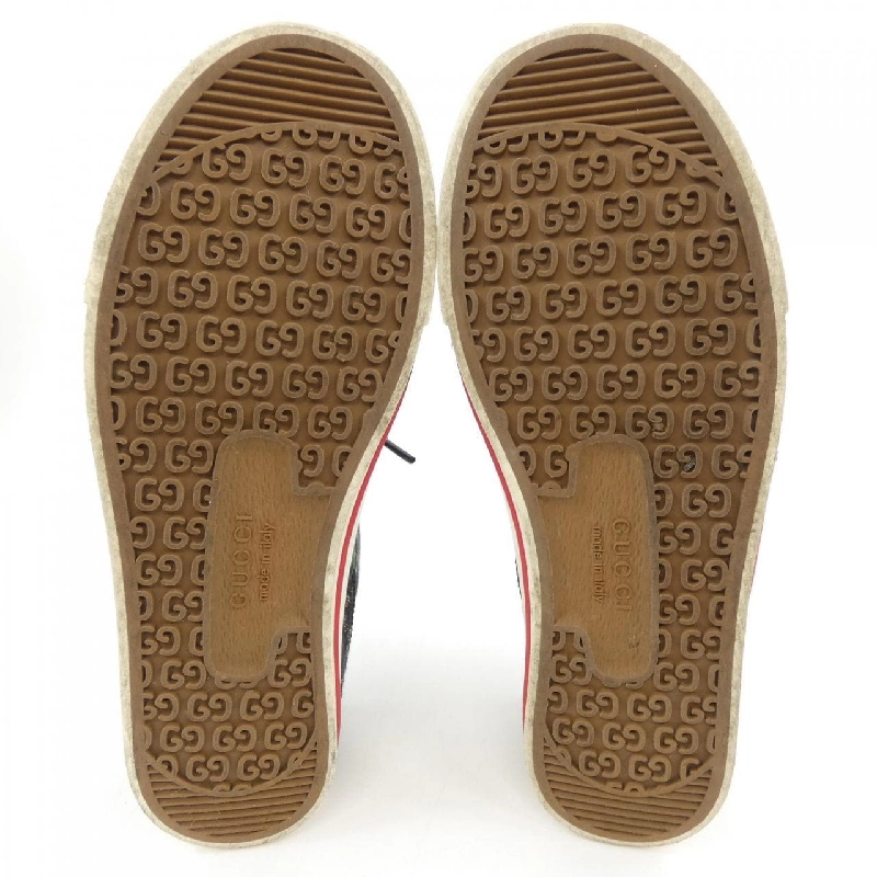 Giày thể thao GUCCI - Hàng hiệu chính hãng 901821