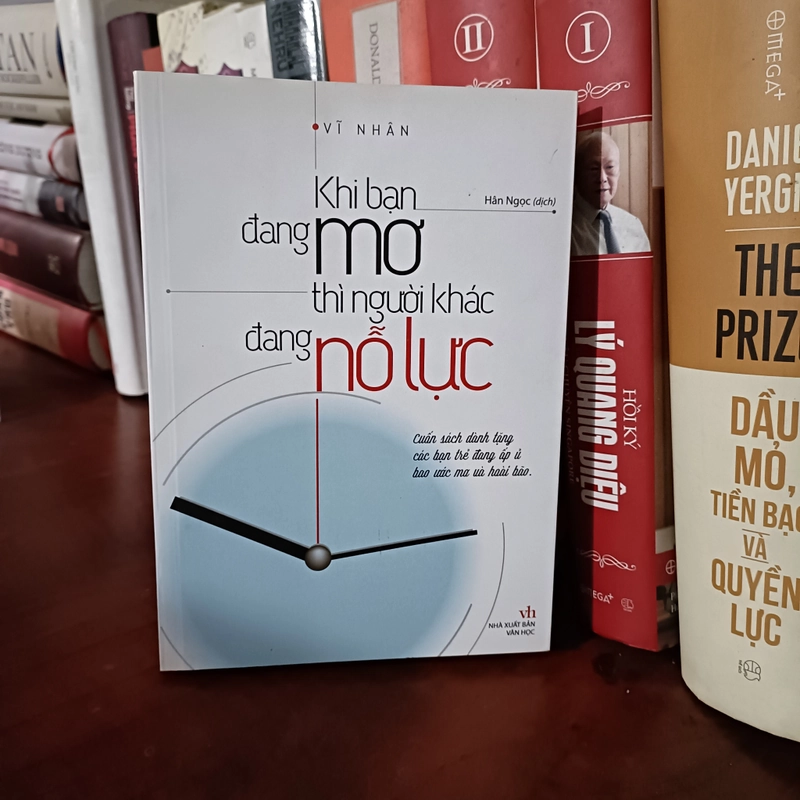 Khi bạn đang mơ thì người khác đang nỗ lực - Vĩ Nhân 479727