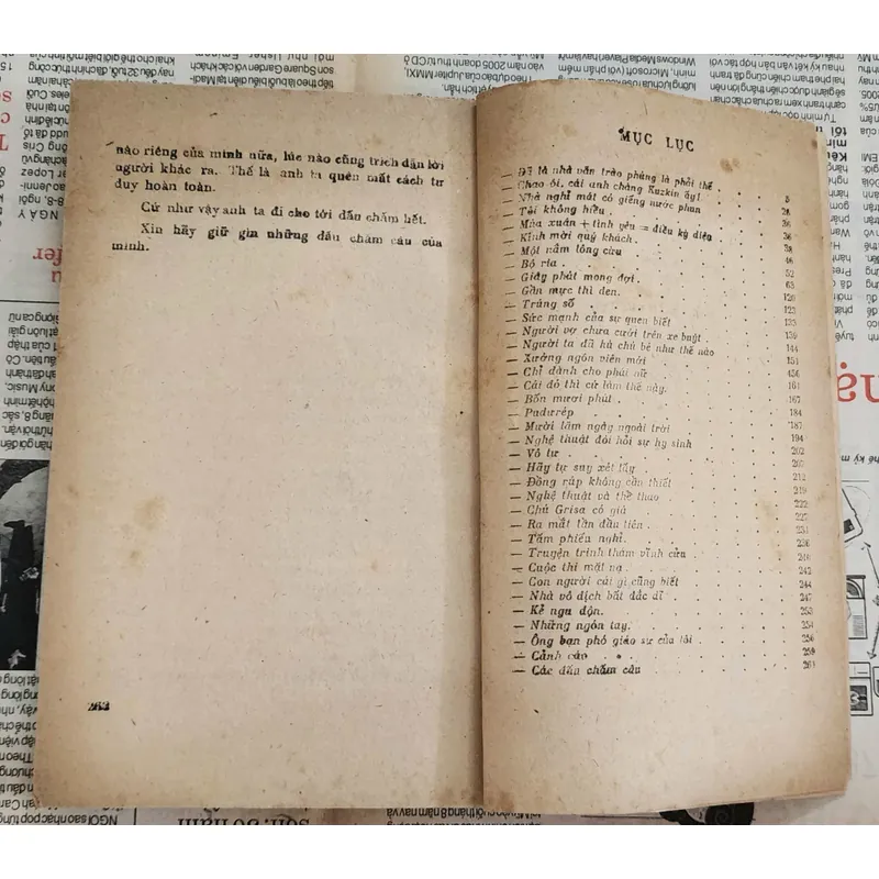 Tập truyện châm biếm và hài hước: SỨC MẠNH CỦA SỰ QUEN BIẾT 704998