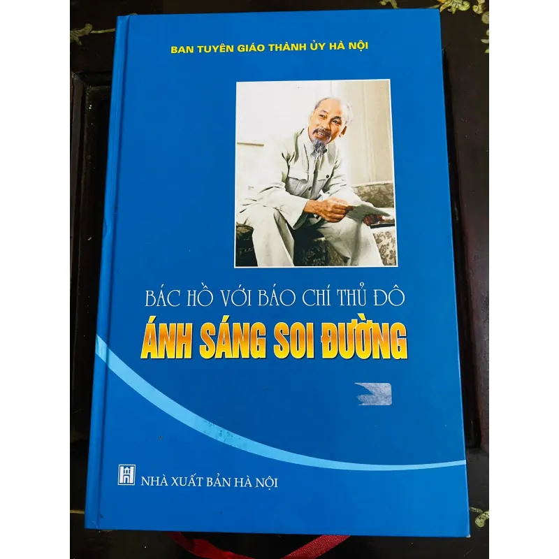 Bác Hồ với báo chí Thủ đô - Ánh sáng soi đường#HATRA 1010912