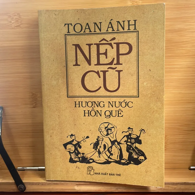 Tơn Ánh Nếp Cũ 737779