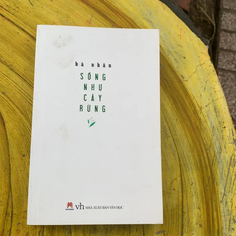 COMBO HÀ NHÂN: ngày trong sương mù, bay xuyên những tầng mây, sống như cây rừng 787948