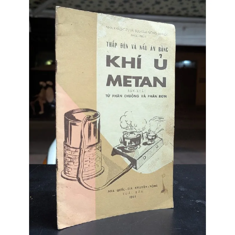 Thắp đèn và nấu ăn bằng khí ủ metan 588842