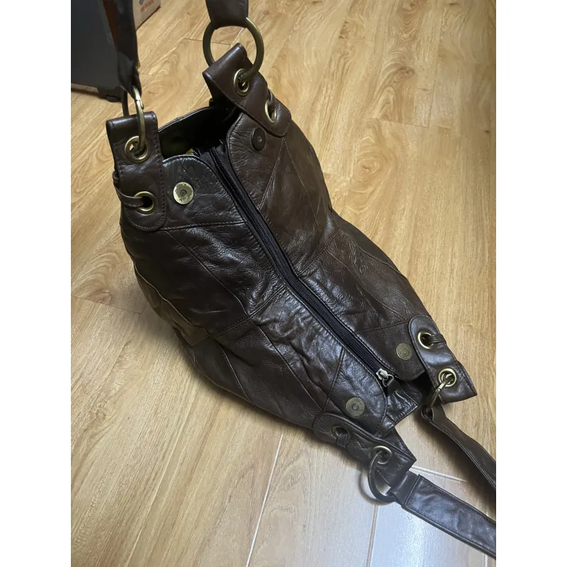 Túi nữ size 28*22*12 da thật 2hand 927865