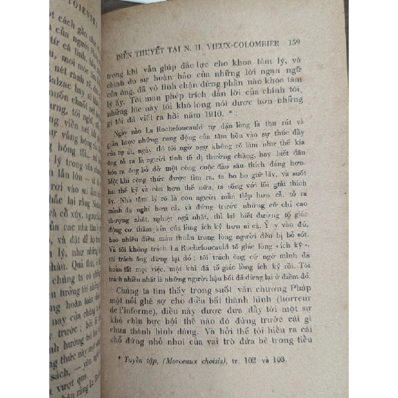 Dostoievski - André Gide ( Bửu Ý Dịch ) 304389
