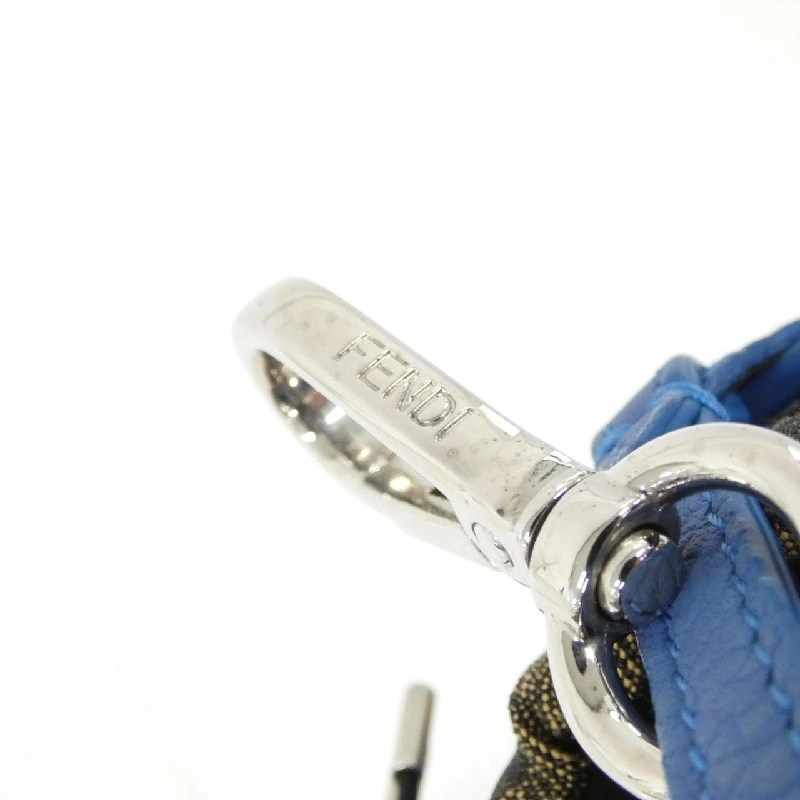 Túi charm Fendi 7AS158 AMAD 623493