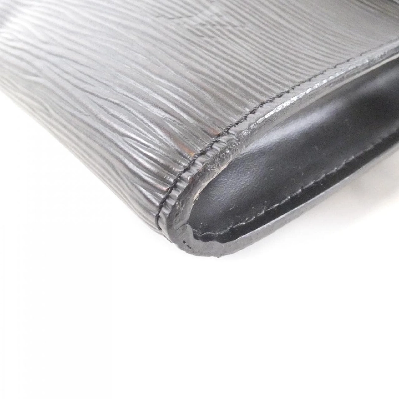 Túi đeo chéo Louis Vuitton Epi Pochette Accessoires 24cm M52942 620942