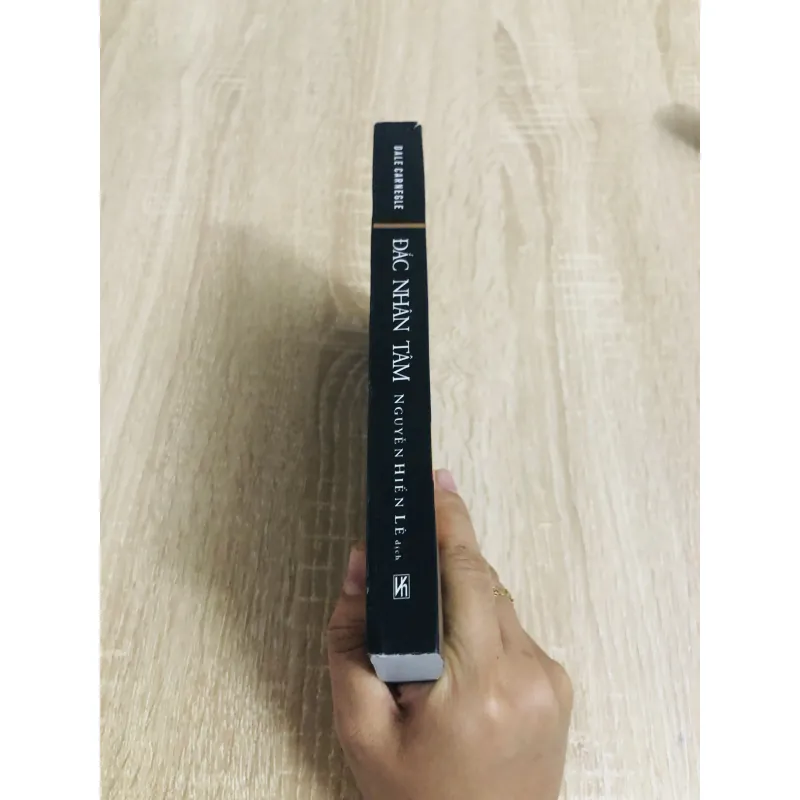 ĐẮC NHÂN TÂM – Dale Carnegie 935157