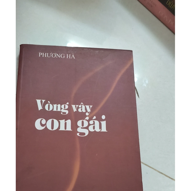 Vòng vây con gái  399665