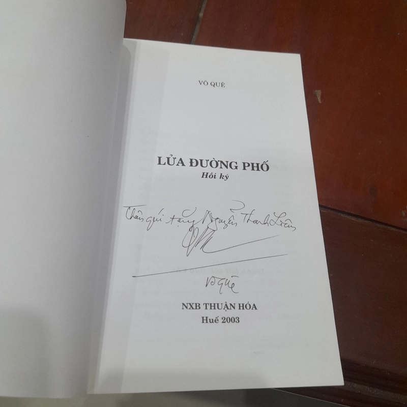 LỬA ĐƯỜNG PHỐ (Hồi ký Võ Quê) 518783