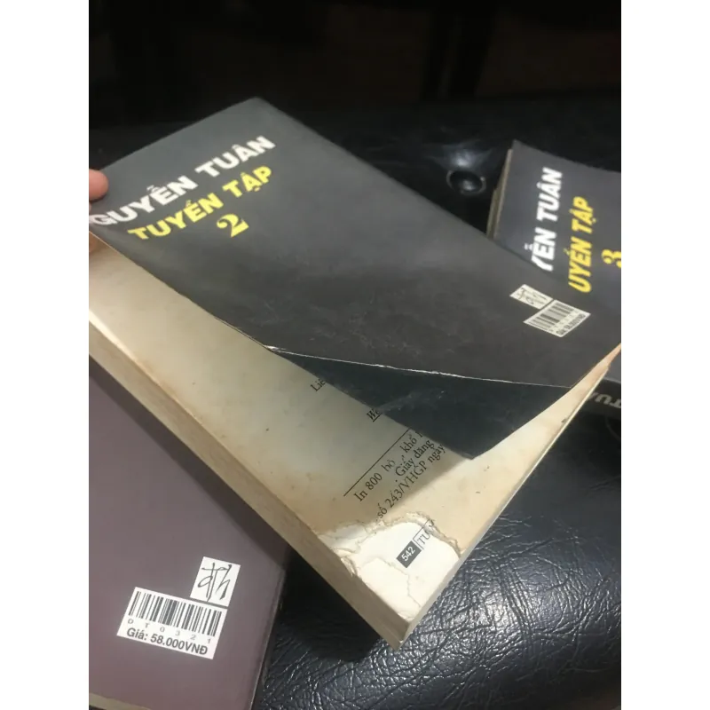 Tuyển tập Nguyễn Tuân 972737