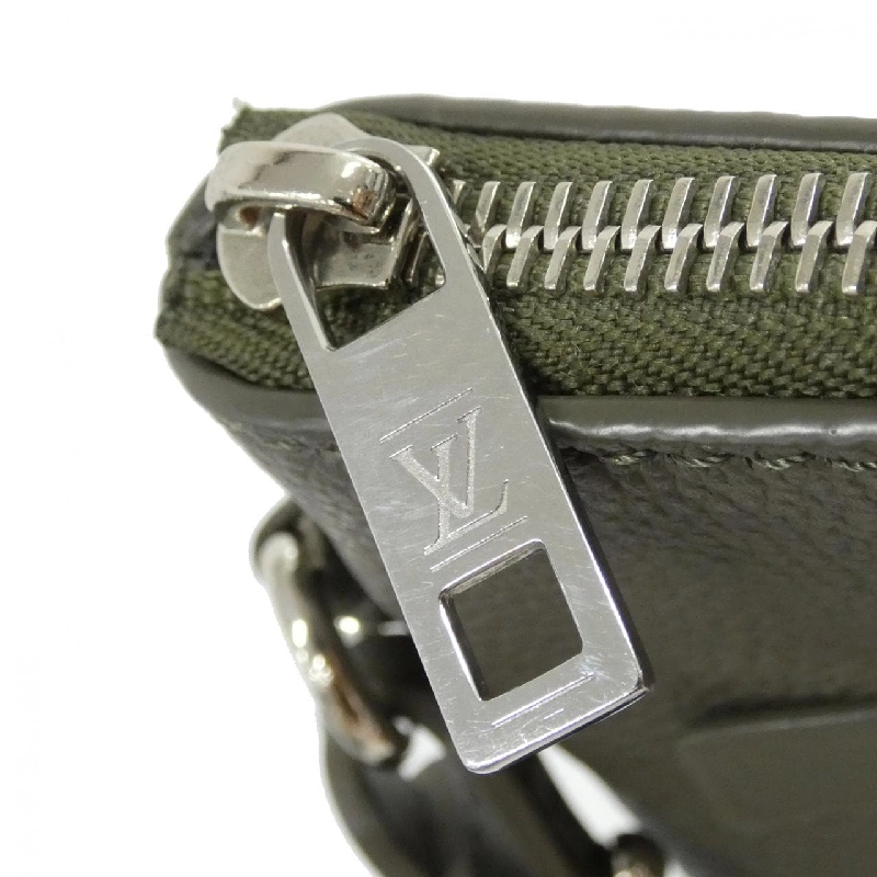 Túi xách LV Aerogram Takeoff của Louis Vuitton M81735 618151