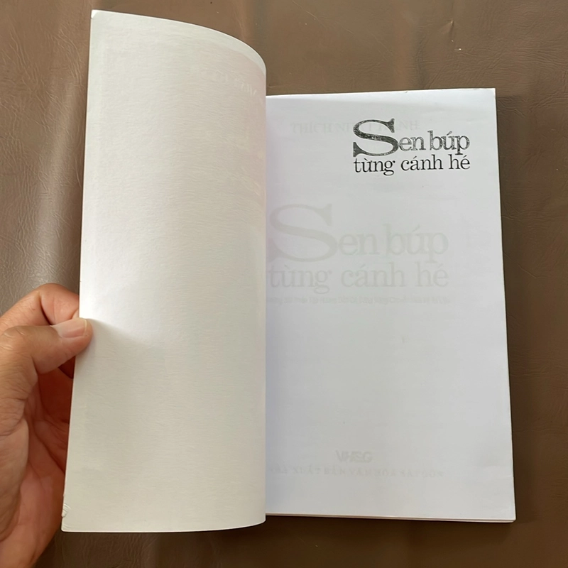 [Sách 20K Hoặc Tặng Kèm Khi Phát Sinh Đơn Hàng] - Sách Photo 523420