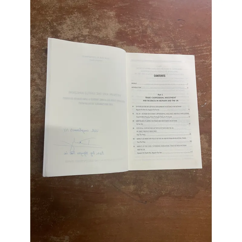 VIETNAM AND THE UNITED KINGDOM ECONOMIC-TRADE RELATIONS TOWARD A LOW-CARBON ECONOMY… 728168