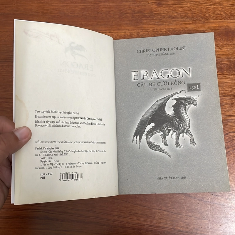 II Tựa sách: ERAGON _ Cậu Bé Cưỡi Rồng (Tập I) - CHRISTOPHER PAOLINI - 2010 497160
