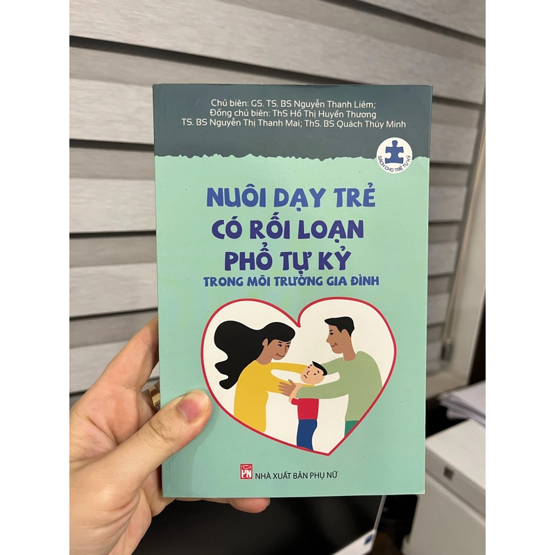 Sách nuôi dạy trẻ có rối loạn phổ tự kỉ 384985