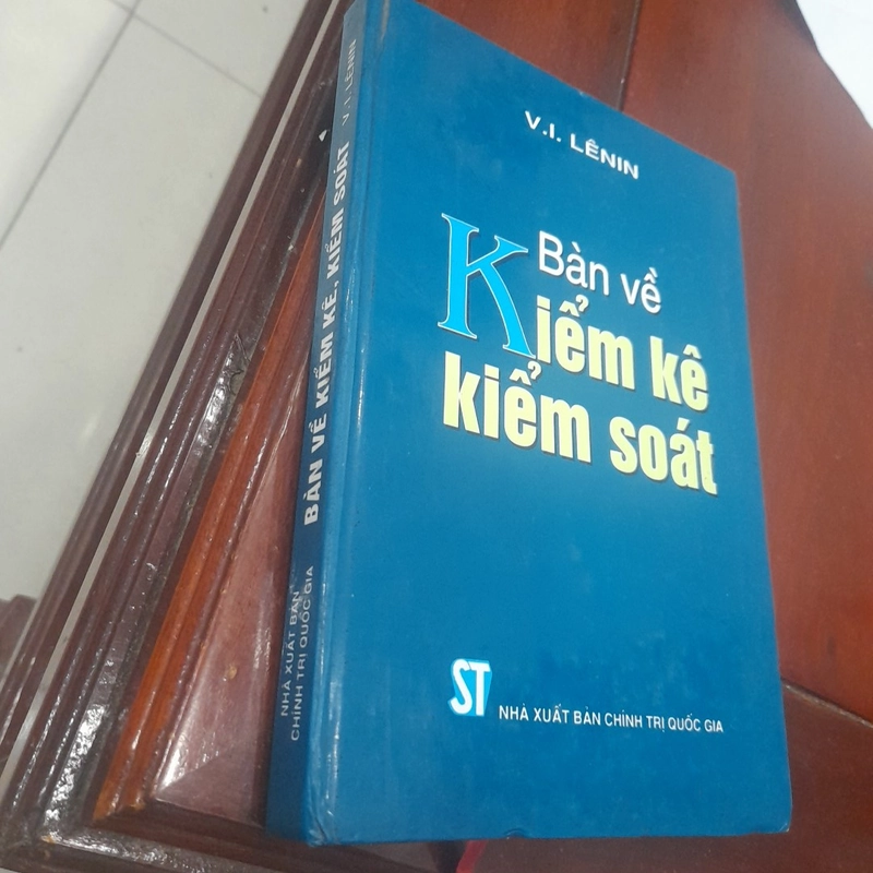 V.I. LÊNIN Bàn về KIỂM KÊ KIỂM SOÁT 385035