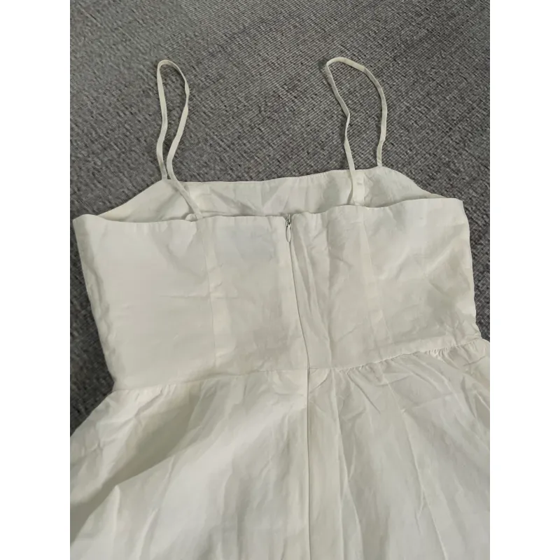 Đầm maxi hai dây chất liệu cotton màu trắng kiểu dáng dài phổ biến 746338