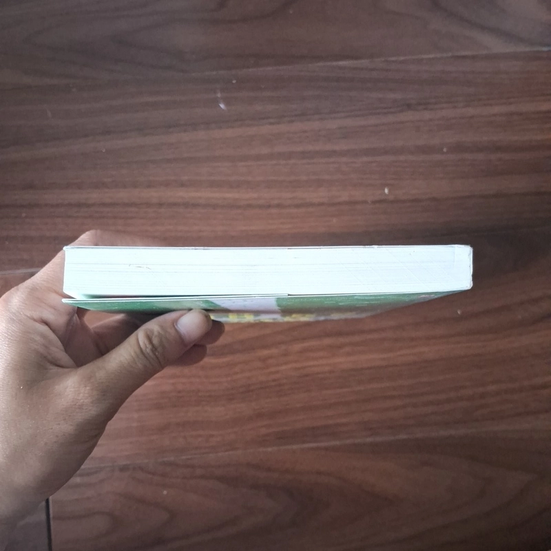 Bên kia đường có đứa dở hơi 524448