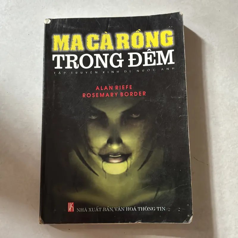 Ma cà rồng trong đêm 738438