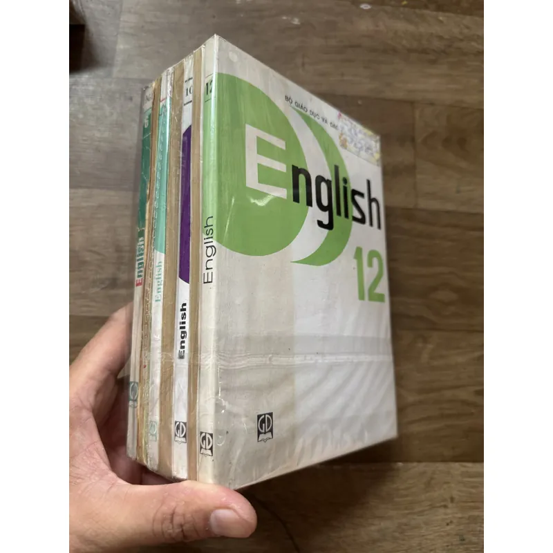 English sgk xưa 590619