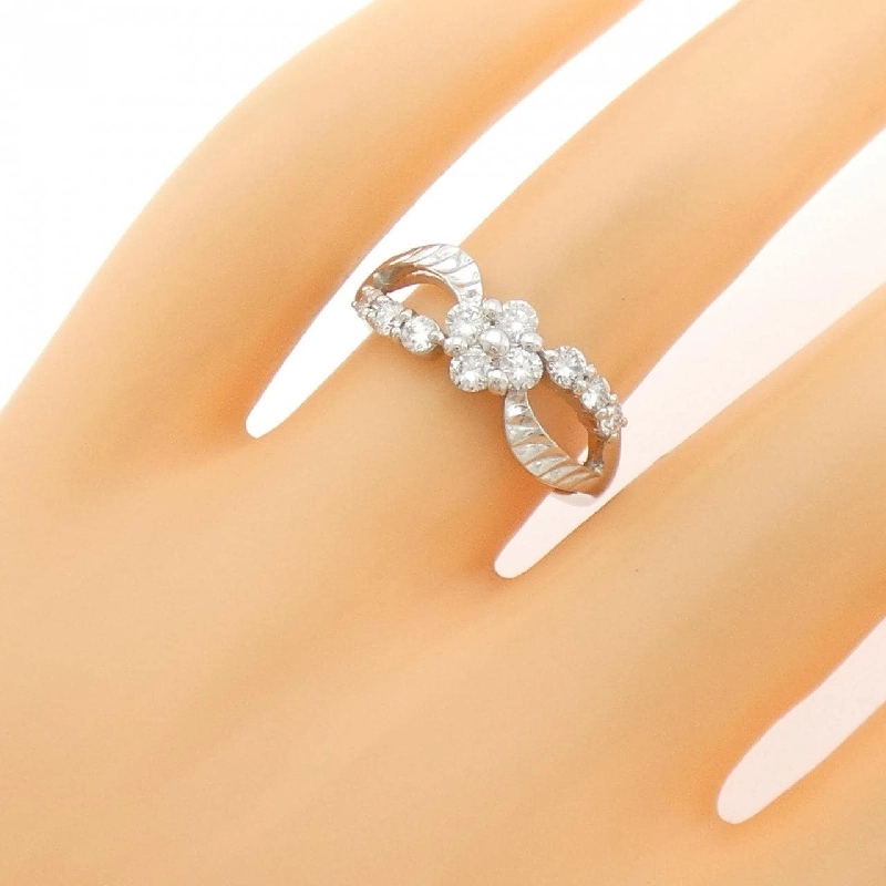 Nhẫn kim cương hoa Yukizaki 0.50CT - Hàng hiệu Authentic 832736