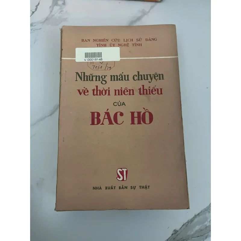 Những mẩu chuyện về thời niên thiếu của Bác Hồ 926511