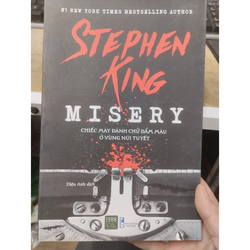 Stephen king - chiếc máy đánh chữ đẫm máu ở vùng núi tuyết 356607