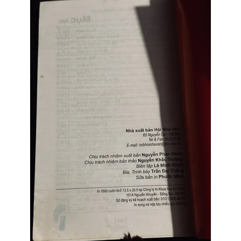 Lan man trong lúc kẹt xe - Bảo Ninh 756277