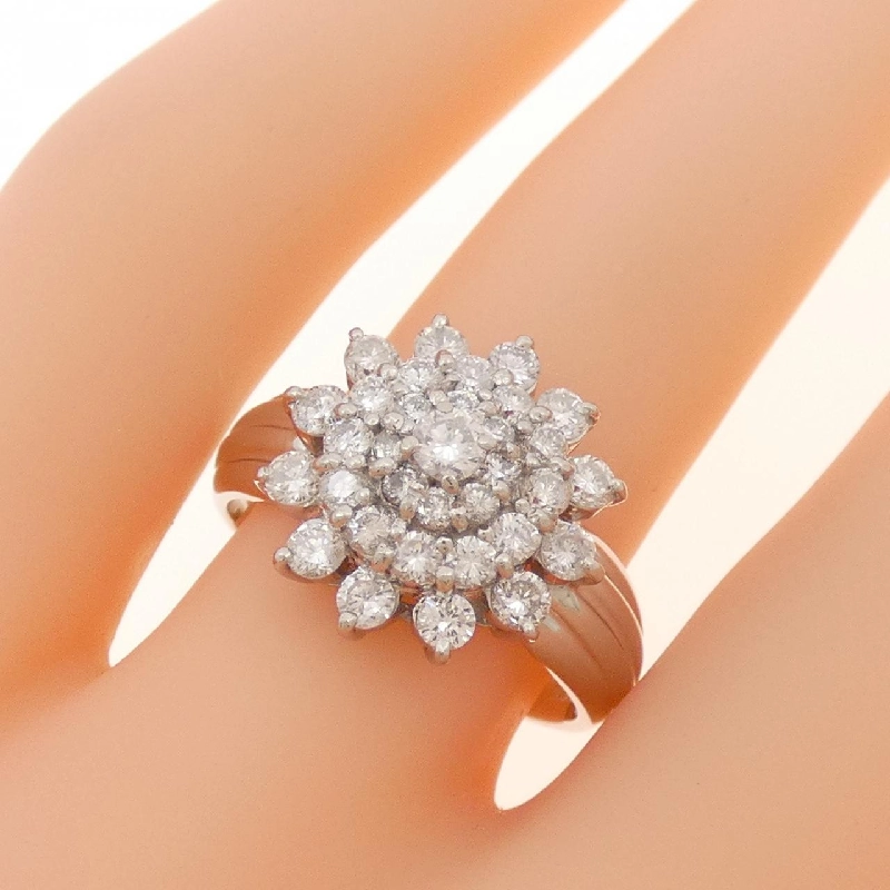 Nhẫn kim cương hoa PT900 1.00CT 671955