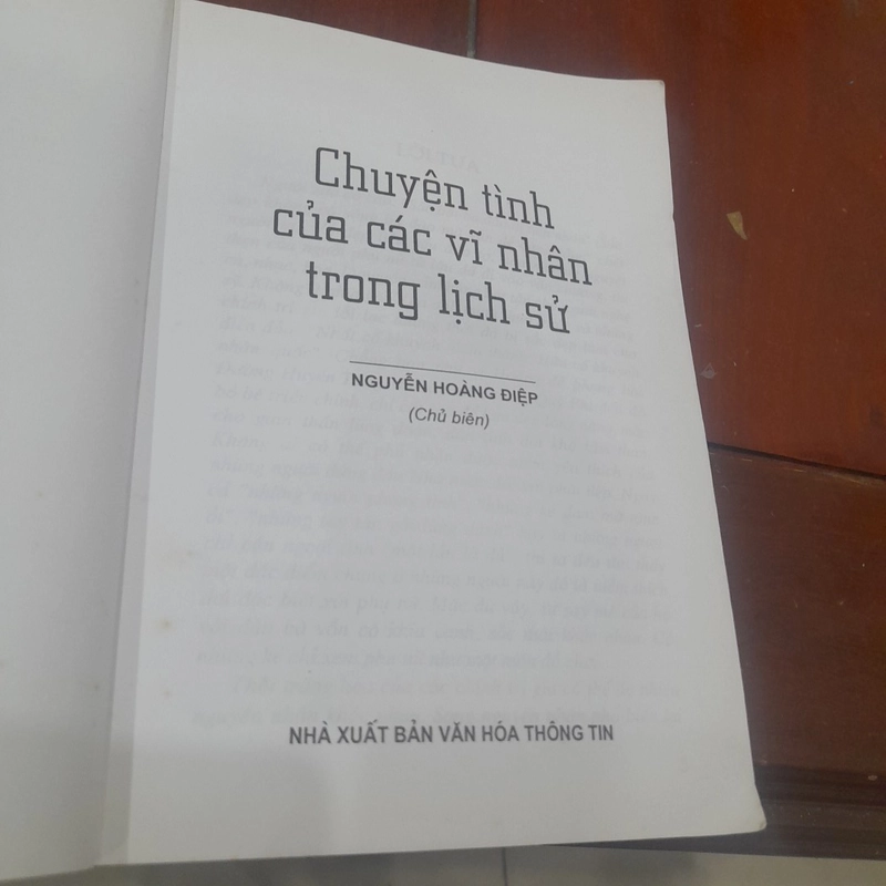 Chuyện tình của CÁC VĨ NHÂN trong lịch sử 500220