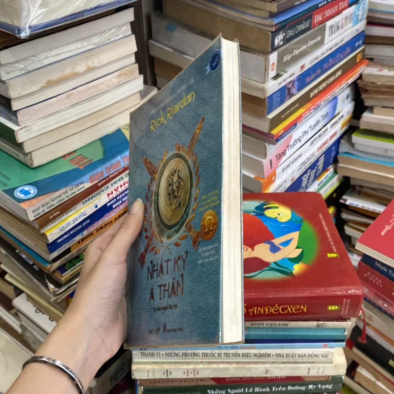 Nhật Ký Á Thần♟️ 747780