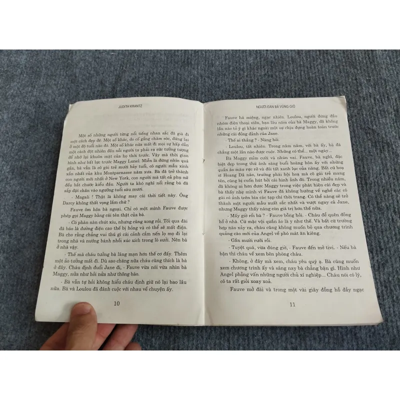 NGƯỜI ĐÀN BÀ VÙNG GIÓ - JUDITH KRANTZ 574273