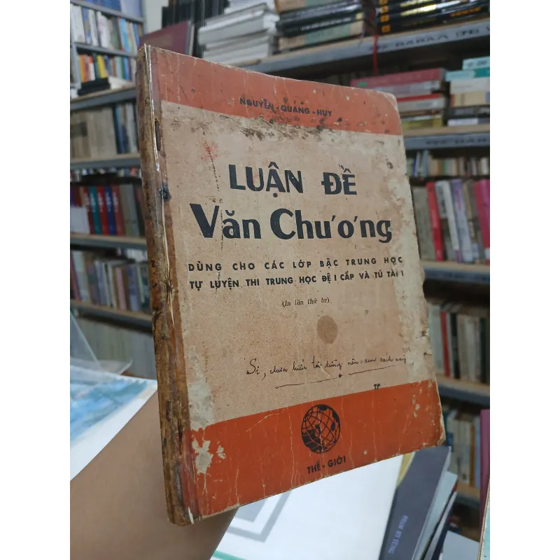 LUẬN ĐỀ VĂN CHƯƠNG - NGUYỄN QUANG HUY 755325