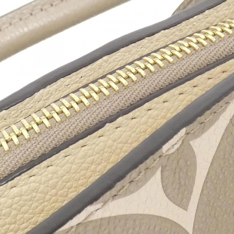 Túi Louis Vuitton Monogram Bicolor Monogram Empreinte Petit Palais PM M58914 619070