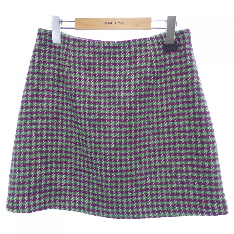 Chân váy be Blumarine - Hàng hiệu Authentic 825715