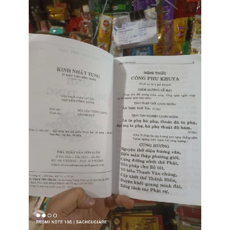 Kim nhật tụng - Đăng Quang 2012 mới 80% Phật giáo HCM2702 930299