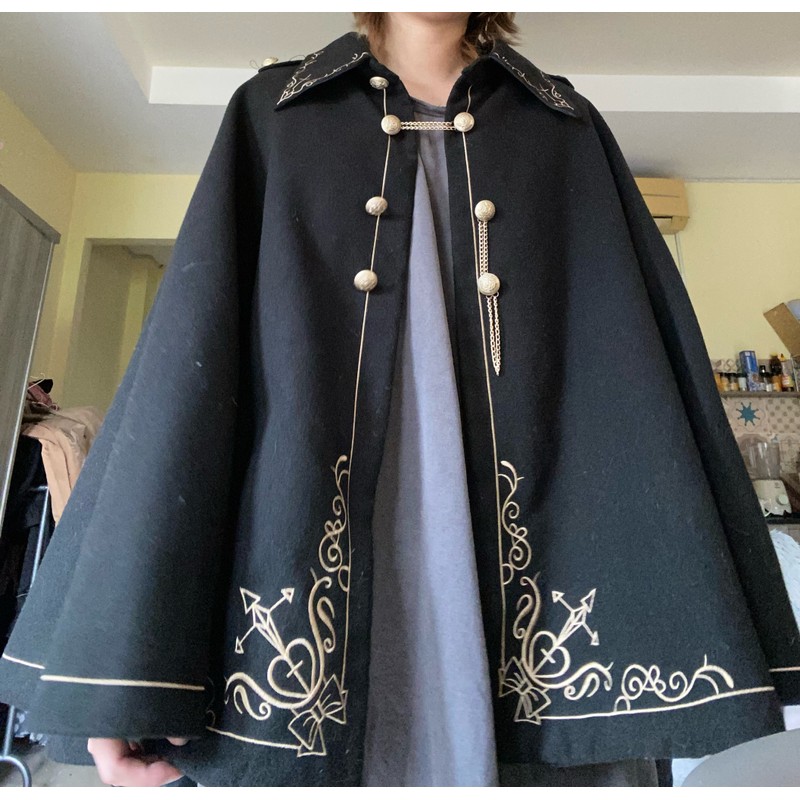 Áo khoác cánh dơi kiểu dark gothic 148971