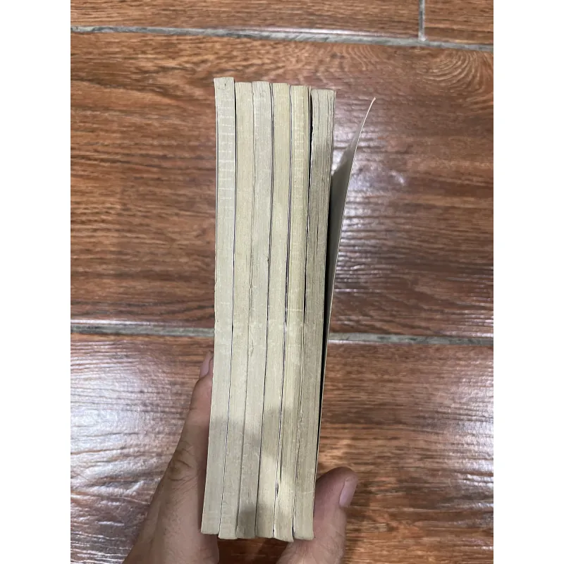 Charlie bone 6 tập (7) 1009497