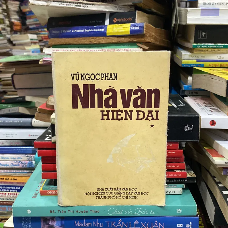 Nhà Văn Hiện Đại♟️ 738768