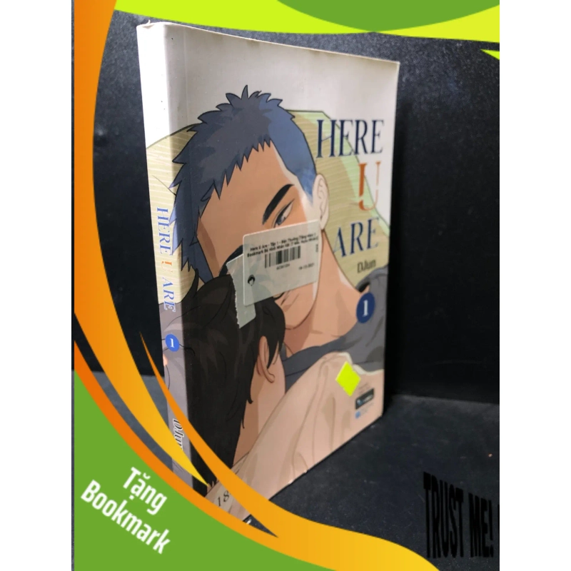 (TẶNG BOOKMARK) Here u Are tập 1 DJum năm 2021 mới 90%, bẩn nhẹ RBK0212 944910