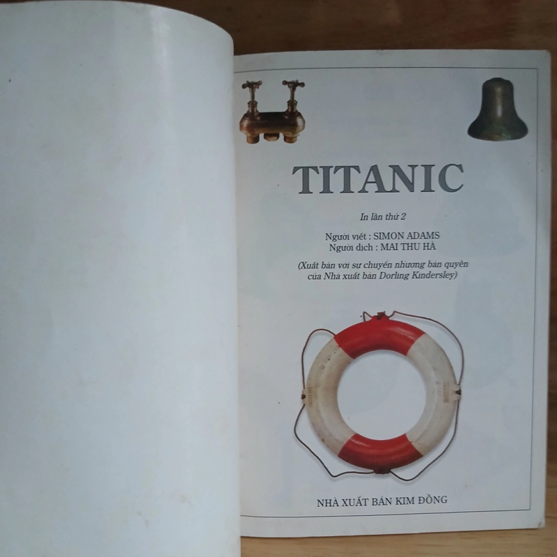 Tủ Sách Kiến Thức: Ai Cập Cổ Đại + Titanic 476384