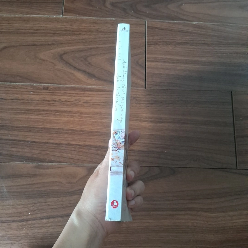 Anh không thích thế giới này, anh chỉ thích em 508620