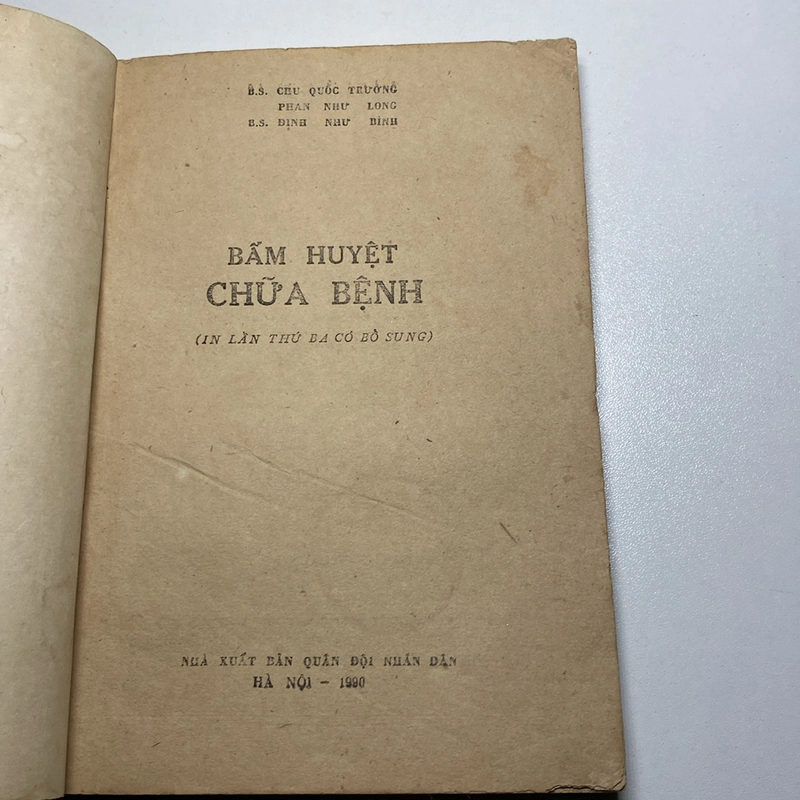 BẤM HUYỆT CHỮA BỆNH 474097