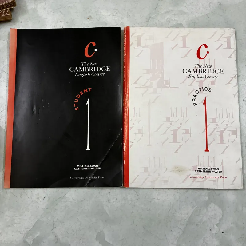 The new Cambridge English Course 1031338